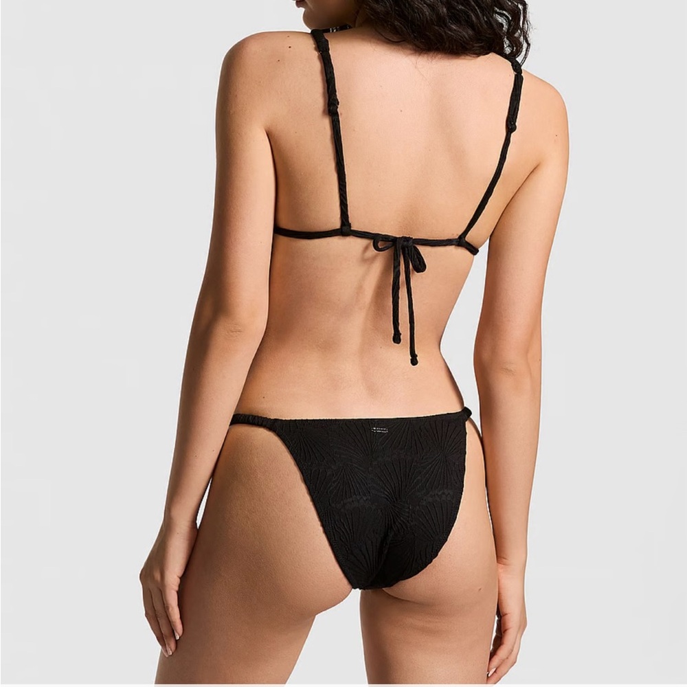 NWT Victoria’s Secret pink swim bottoms